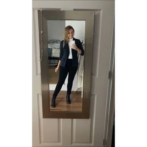 Meet your Posher, Marie-france